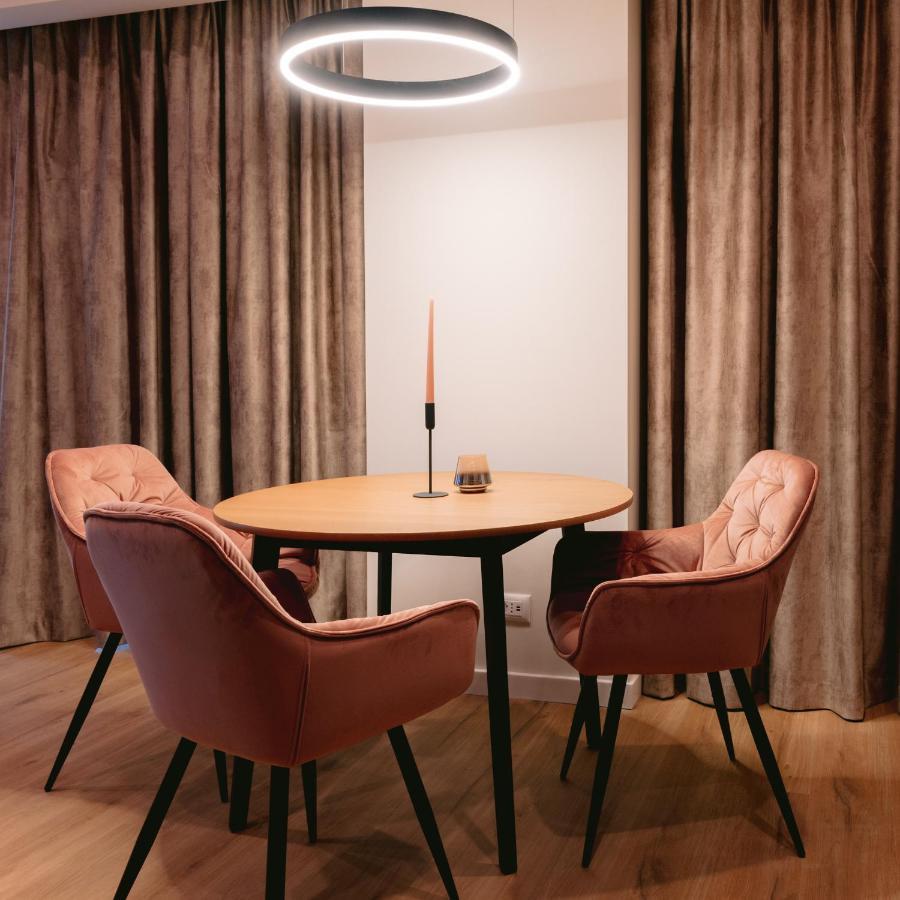 Ostratu La Boheme Corbeanca - Partener Therme מראה חיצוני תמונה